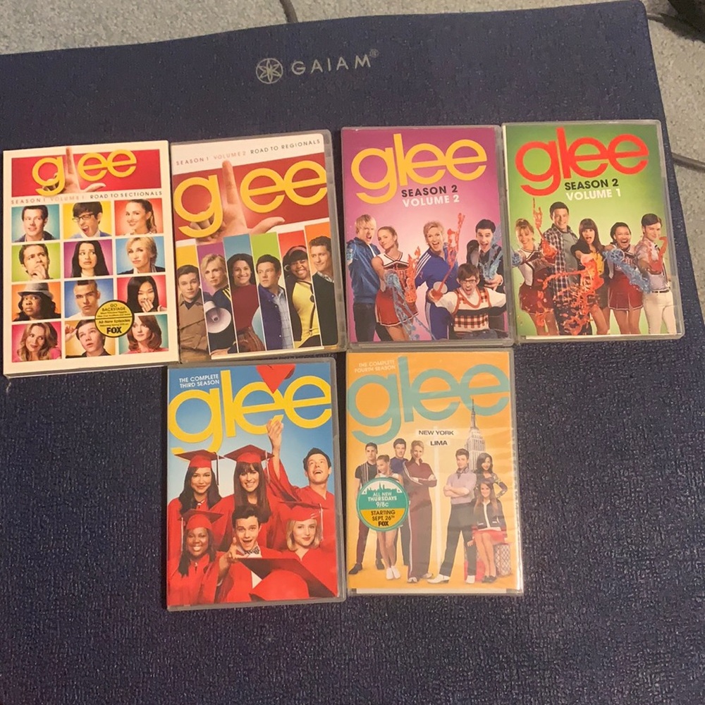 GLEE Seasons 1-4